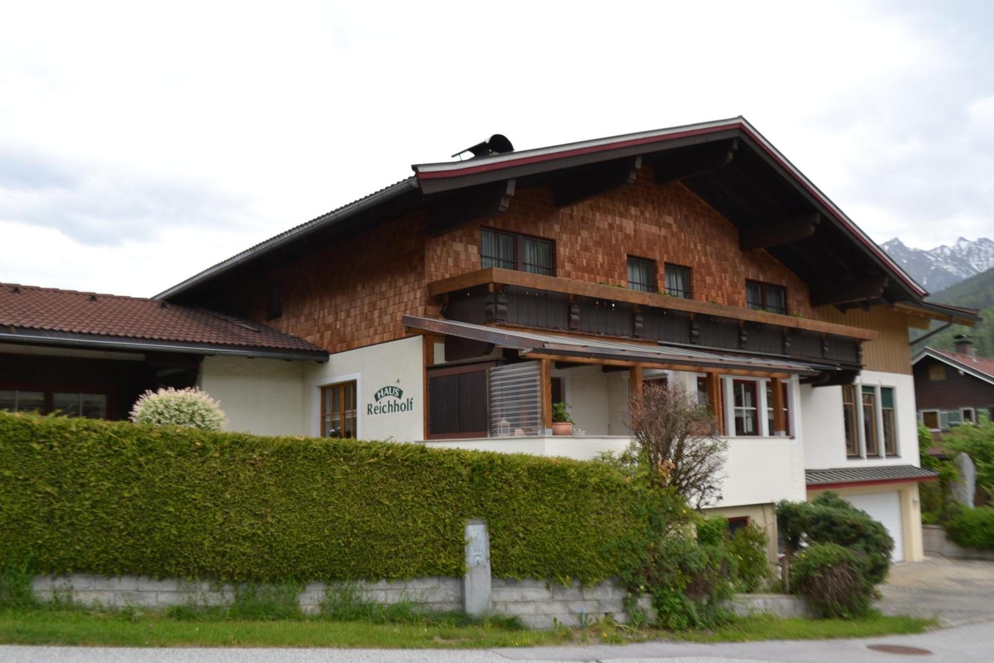 Gaestehaus Reichholf Neukirchen am Grossvenediger Exterior photo